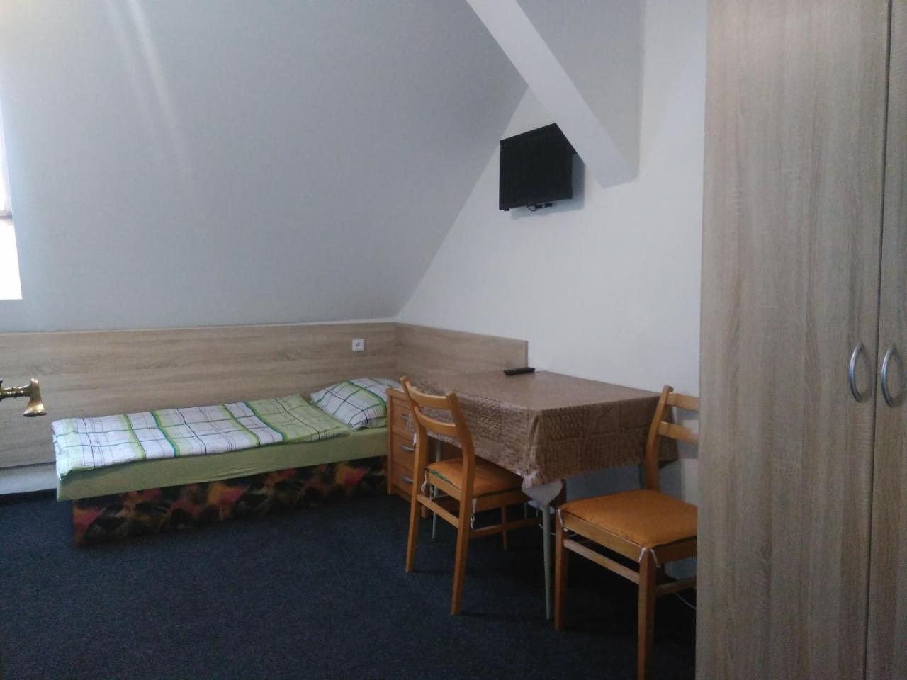 Penzion U Fouska Chodov  Buitenkant foto